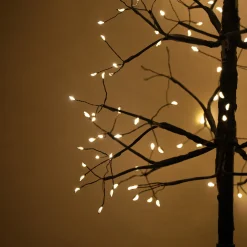 Frei gestaltbarer Solar Weihnachtsbaum mit 200 warmweißen LEDs