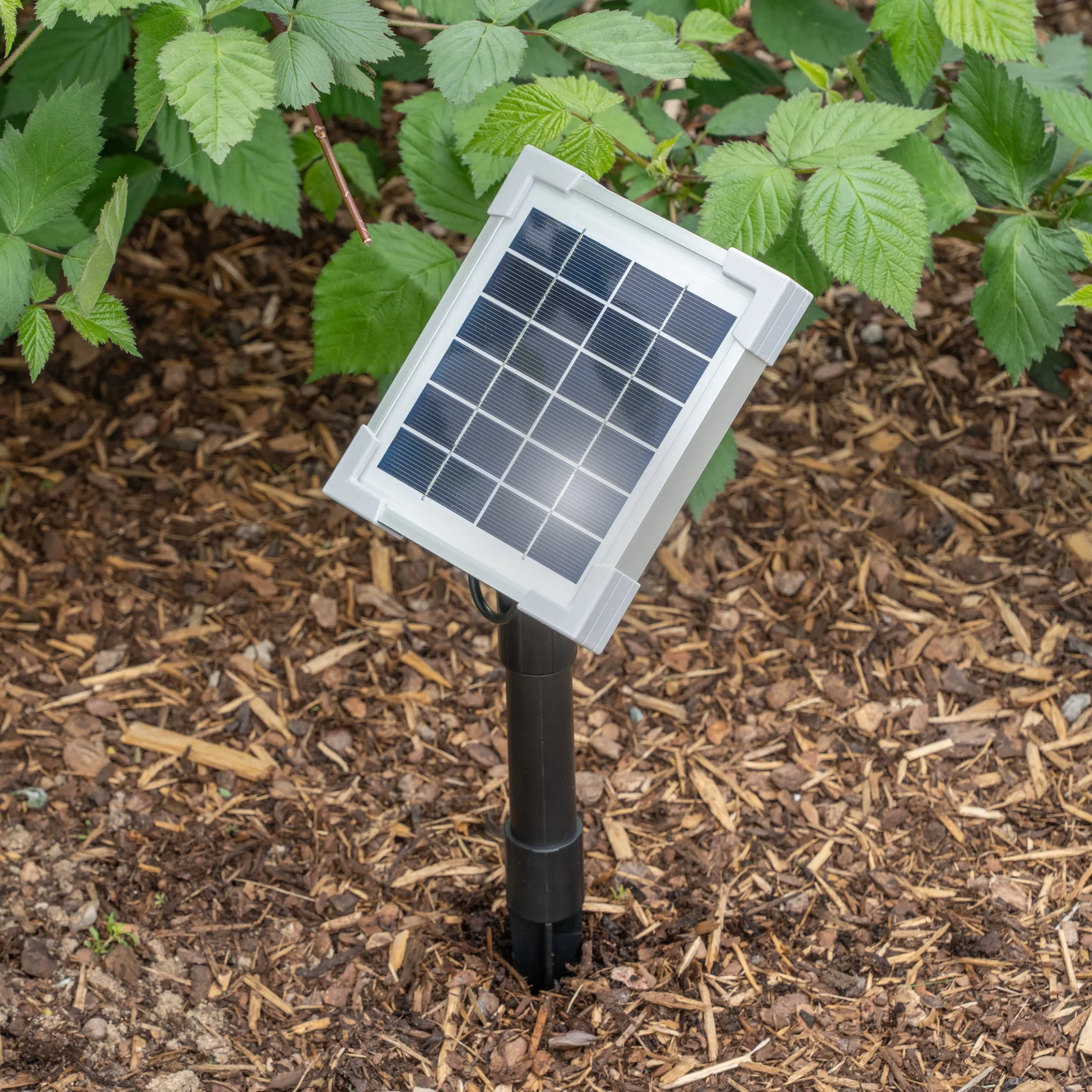 Solar Deko-Leuchtsteinset 30, 40 und 50 cm mit externen 2 W Solarmodul