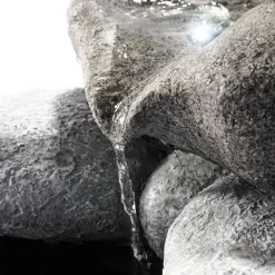 Solar Felsenbrunnen mit LED-Beleuchtung