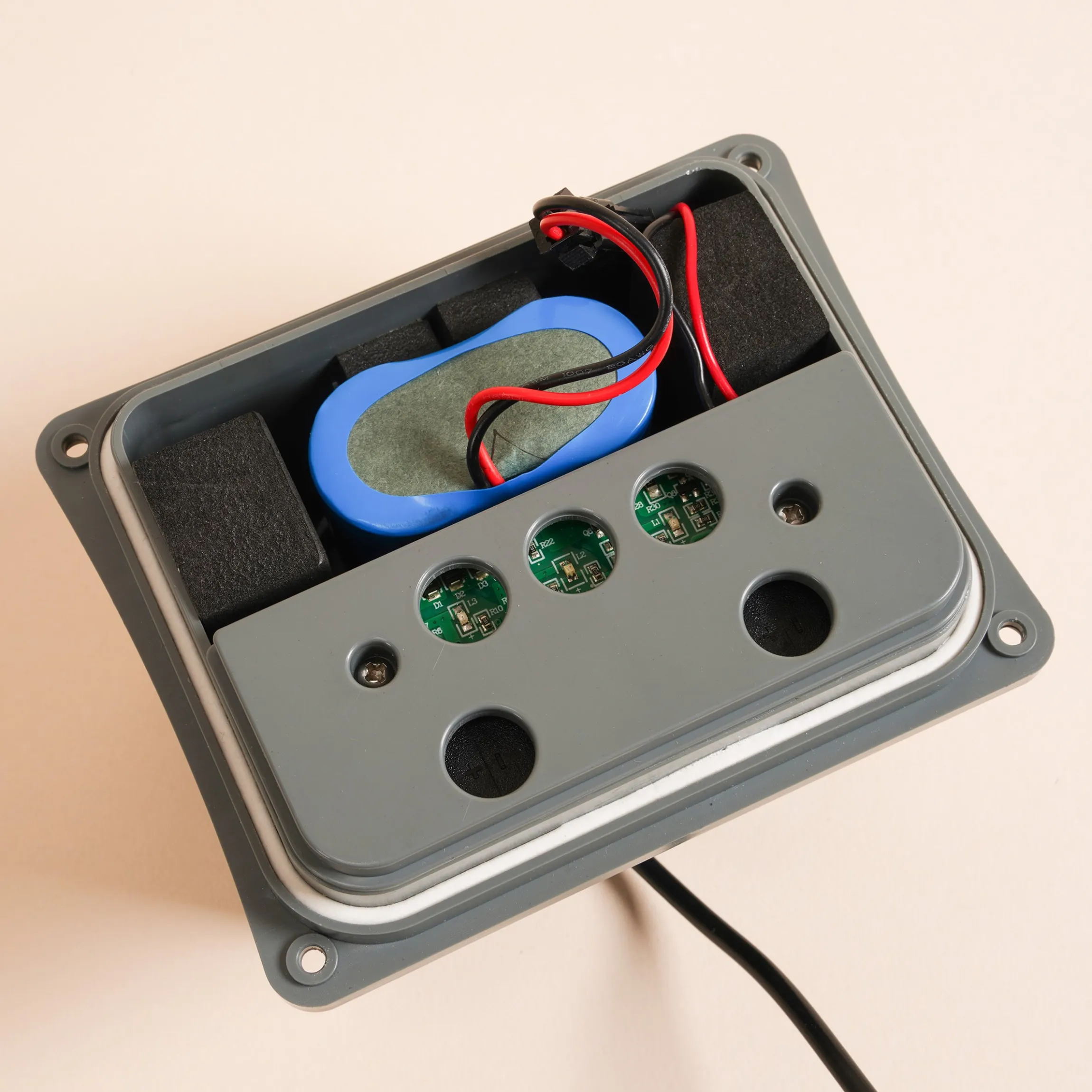 Solar Teichbelüfterset 8/210 mit 4 Ah LiFePo4 Akkuspeicher