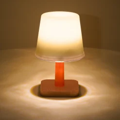 Solar Tischleuchte Harmony in Holzoptik