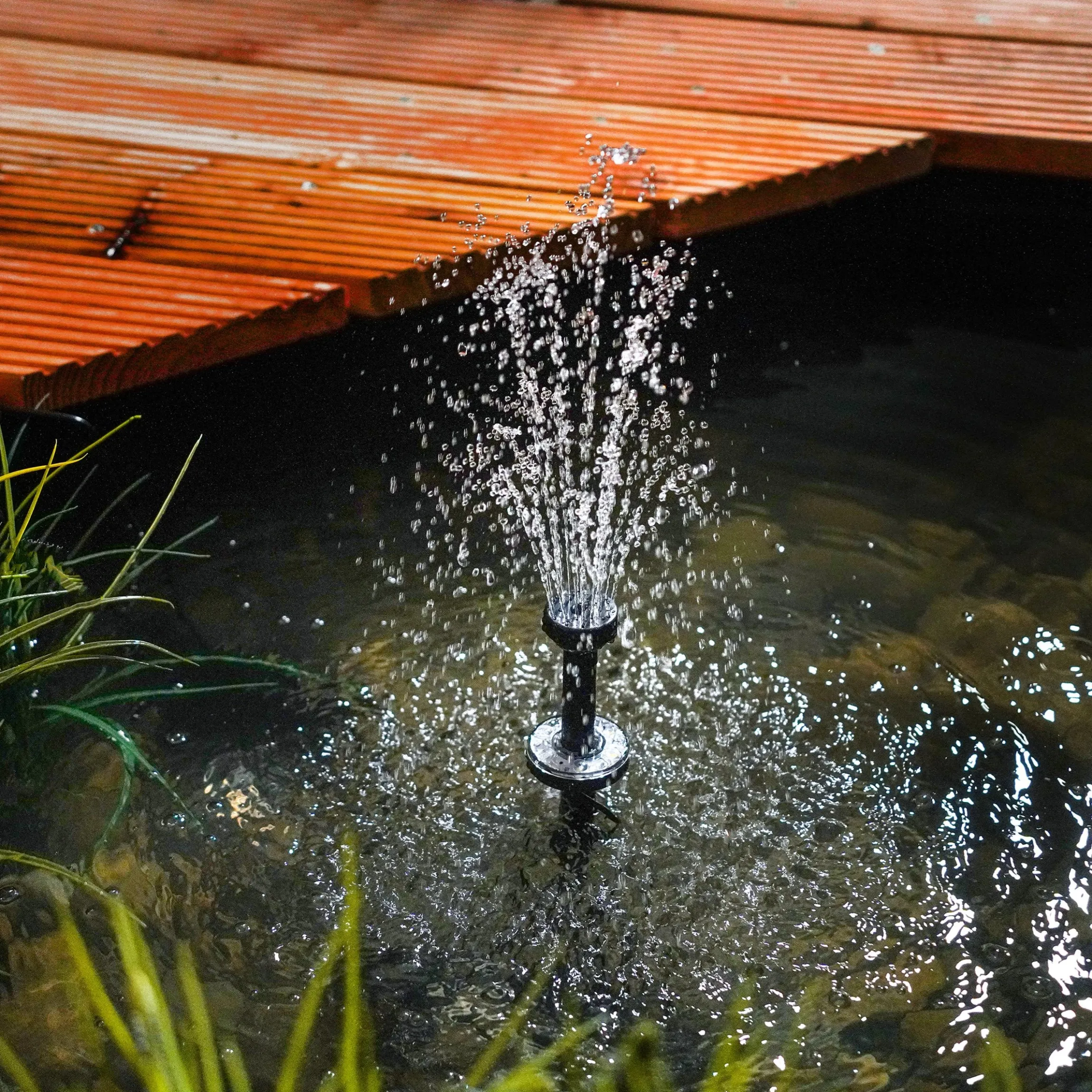 Solar Unterwasserfilter-Set 8/400 mit 4 Ah LiFePO4-Akkuspeicher