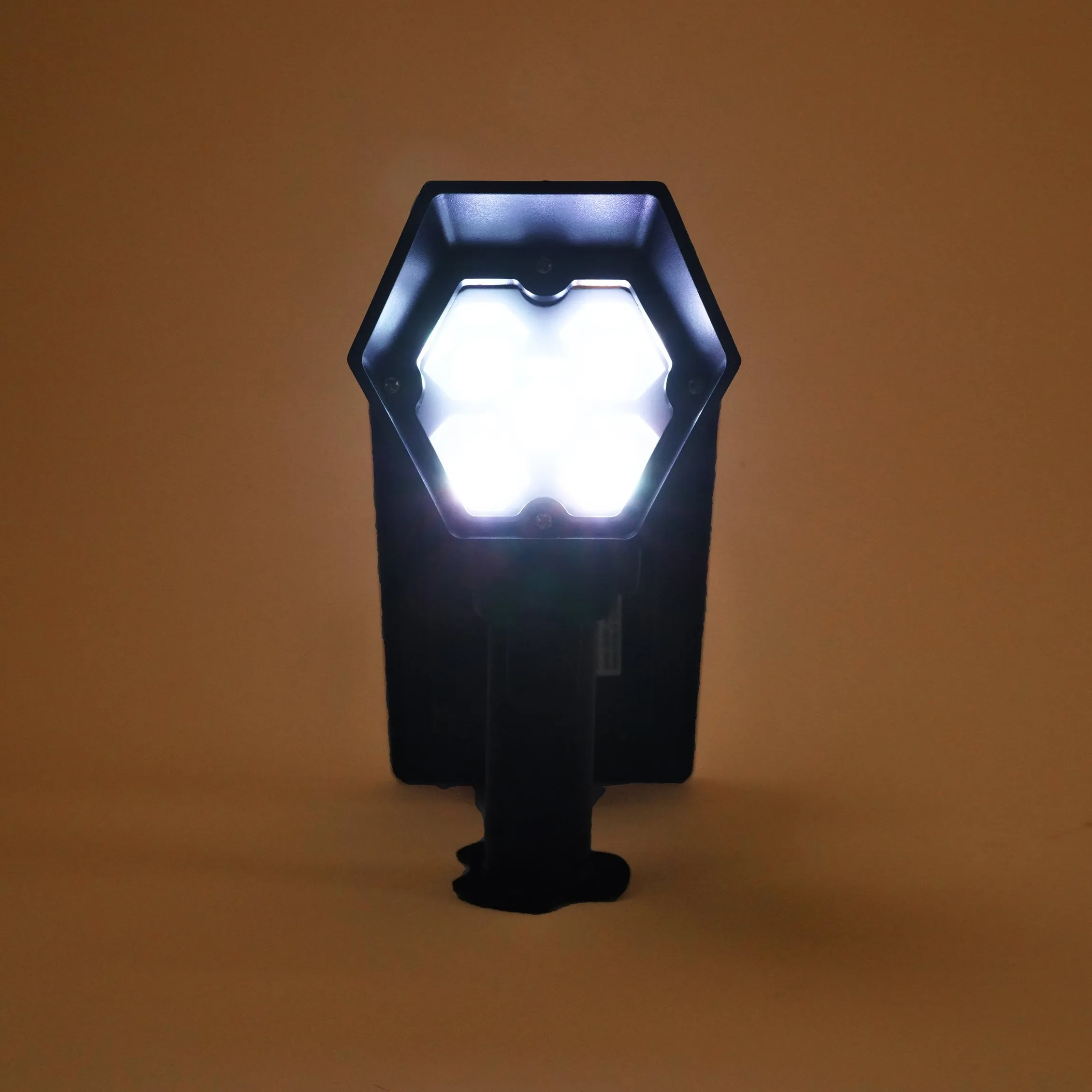 Solar Wand- und Bodenstrahler kalt weiß aus Kunststoff