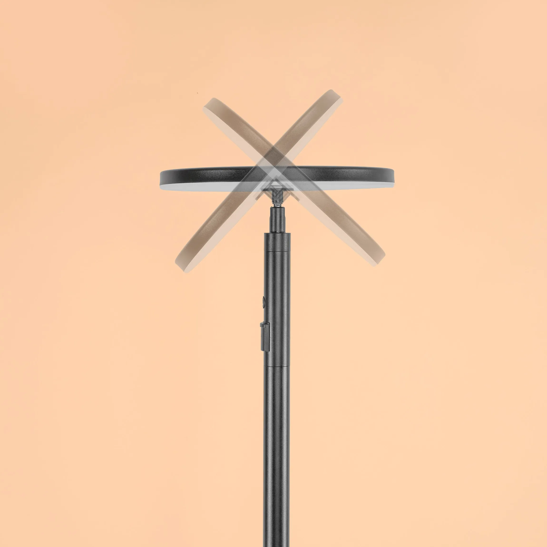 Vielseitige Solar Stand- und Leseleuchte Emilia 150 cm