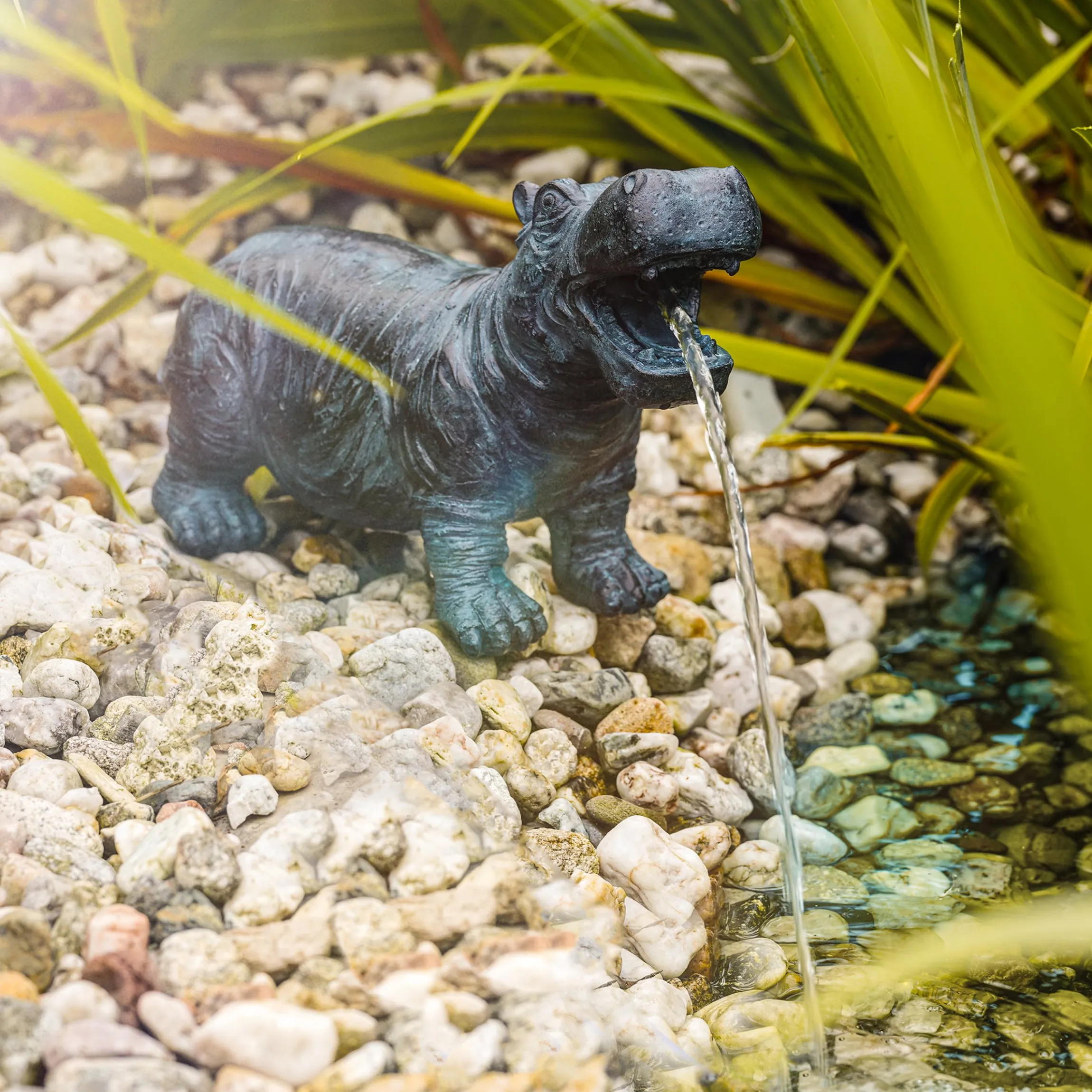Wasserspeier-Figur Flusspferd Hippo